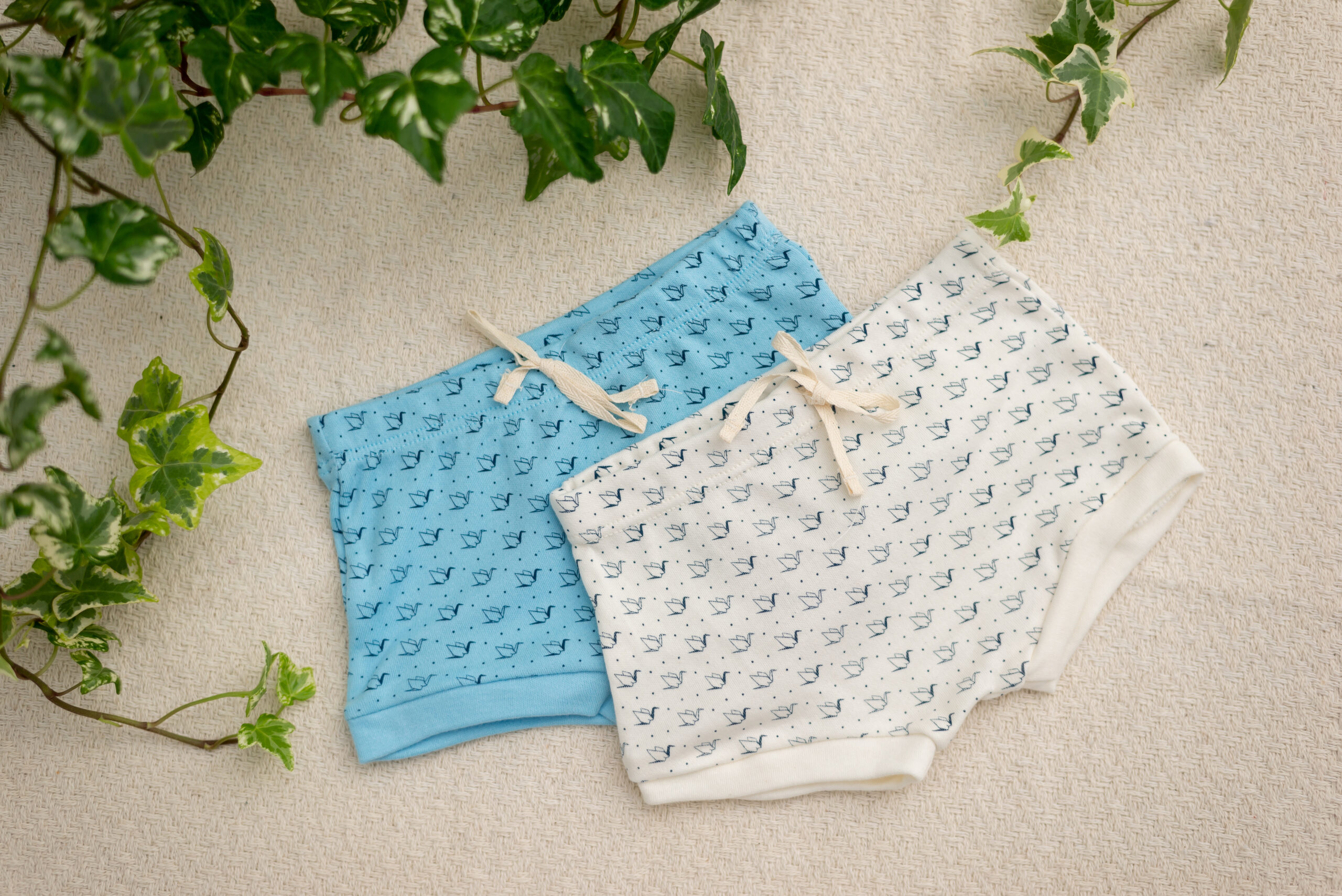 Conjunto camiseta lisa e shorts em estampa exclusiva, suedine fio 40, 100% ALGODÃO
