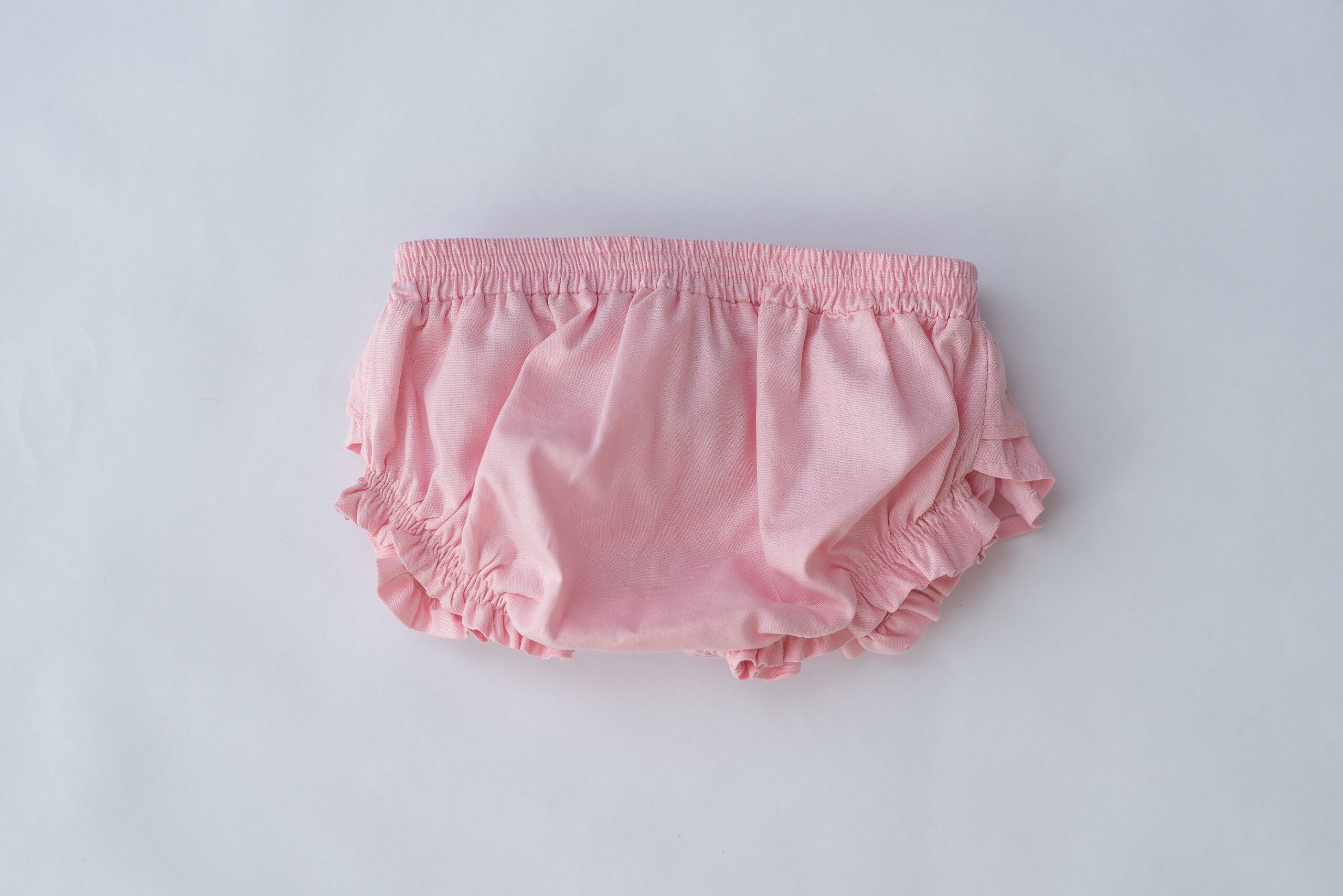 Vestido estampado com calcinha de babadinhos em tricoline 100% algodão